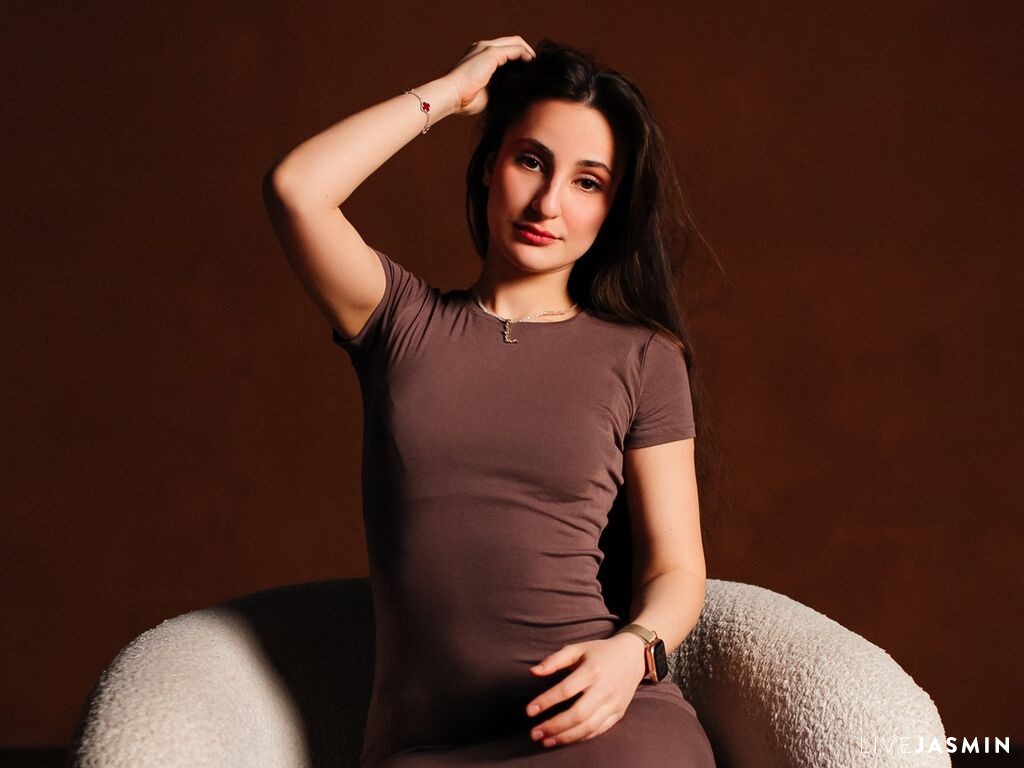 NatellaSharm live cam girl profile