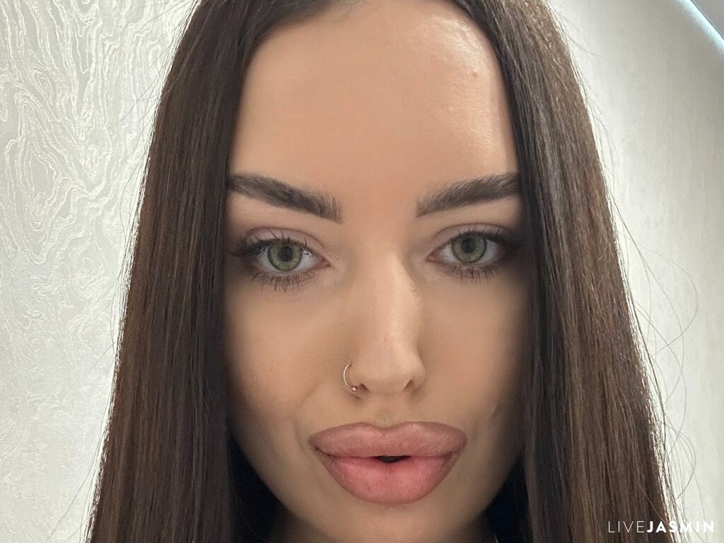 Profile photo for NeryRockhill