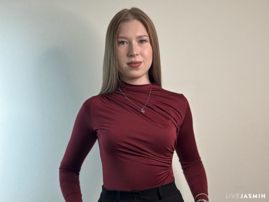 Browse NicholPacubas live chat profile
