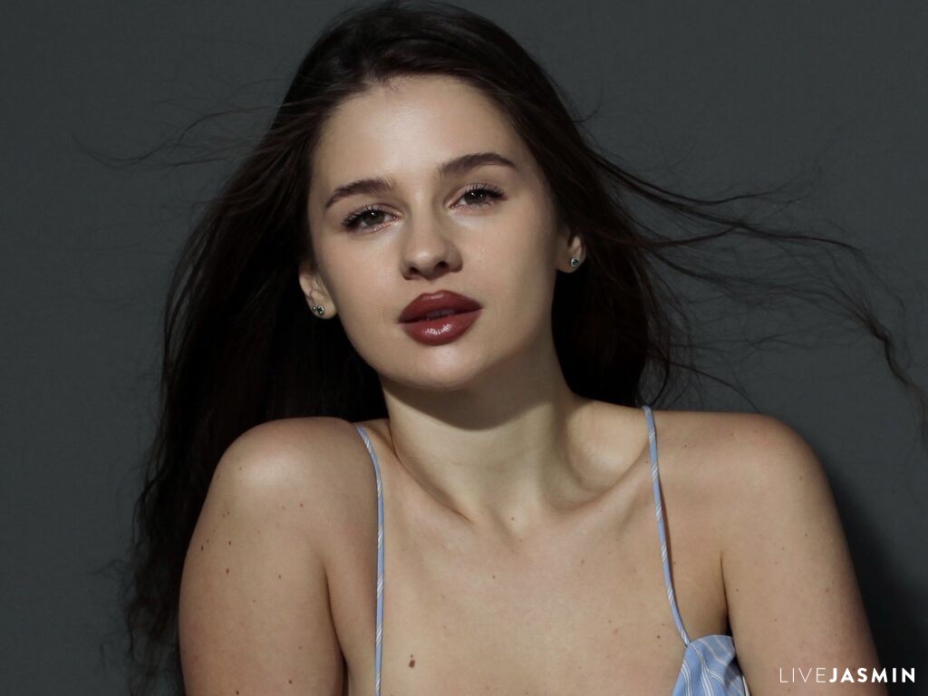 OliviaBlackwood LiveJasmin model profile