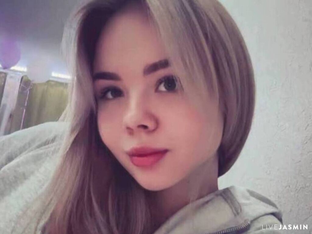 OnaNasworthy live cam girl profile