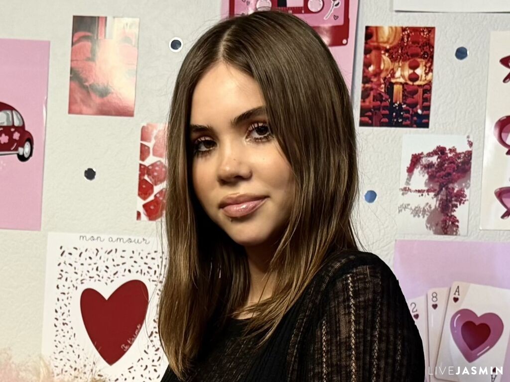 Live cam model OteliaMachinsky