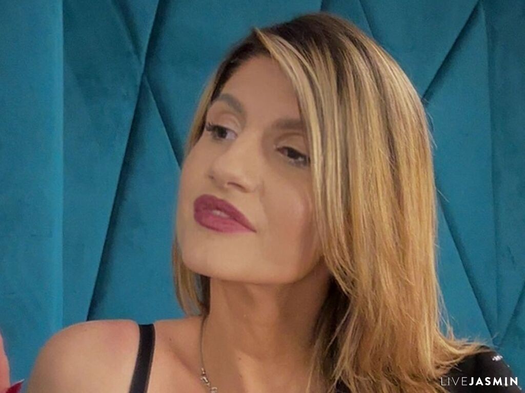 Live cam model PattyRosses