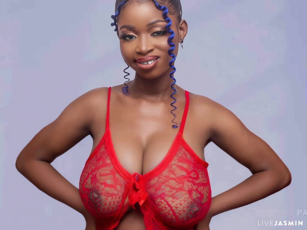 PavatiRya live cam girl profile