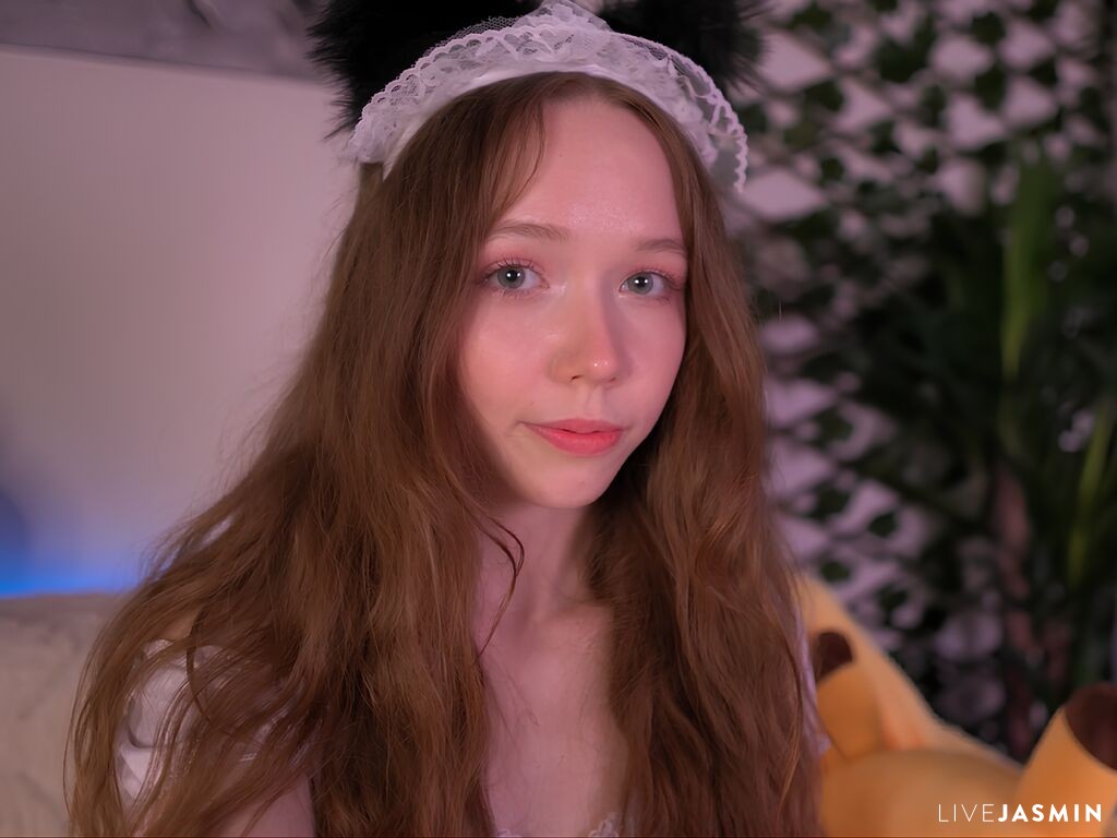 View PollyPower cam profile and live status
