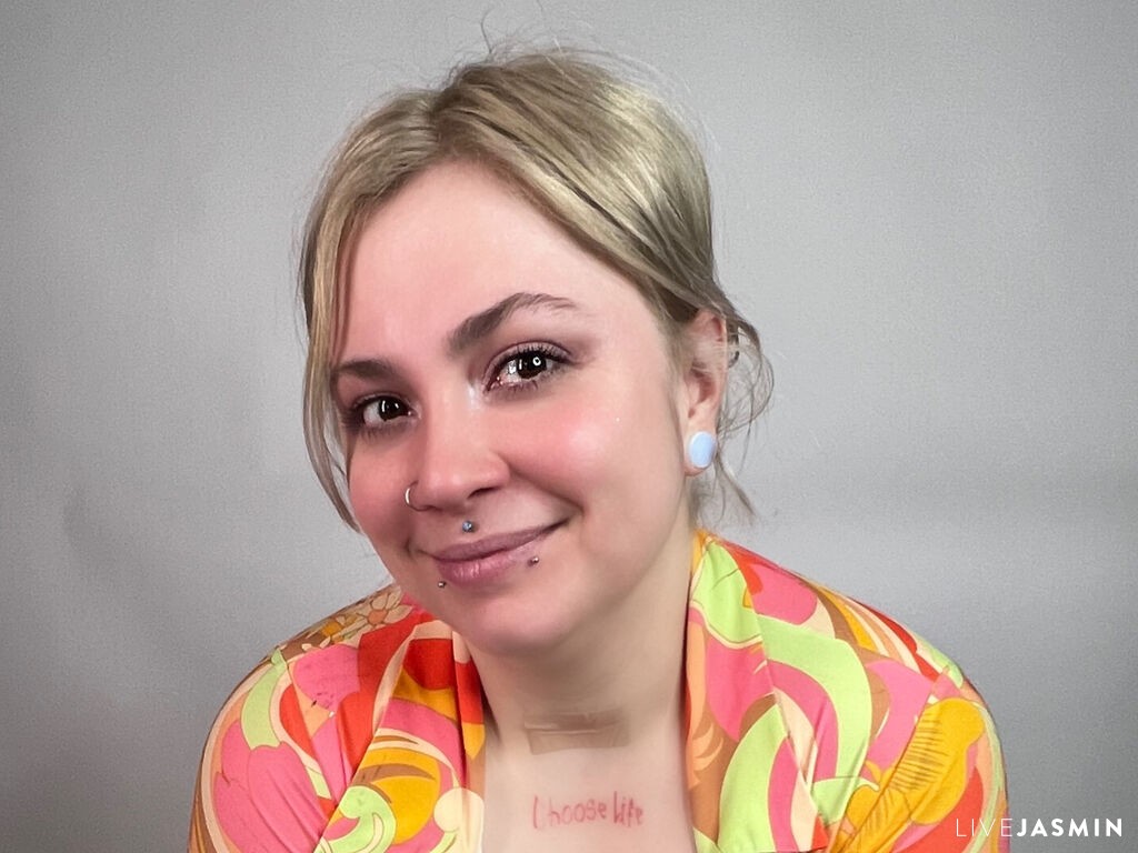 Profile photo for PoppyWolles