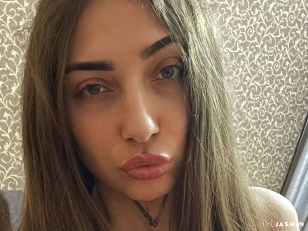 Live cam model PortiaCasares