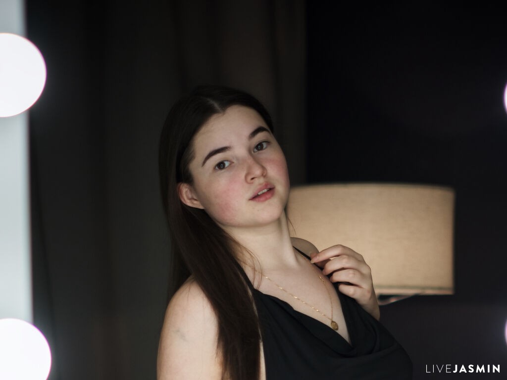PrudenceHaimes LiveJasmin model profile
