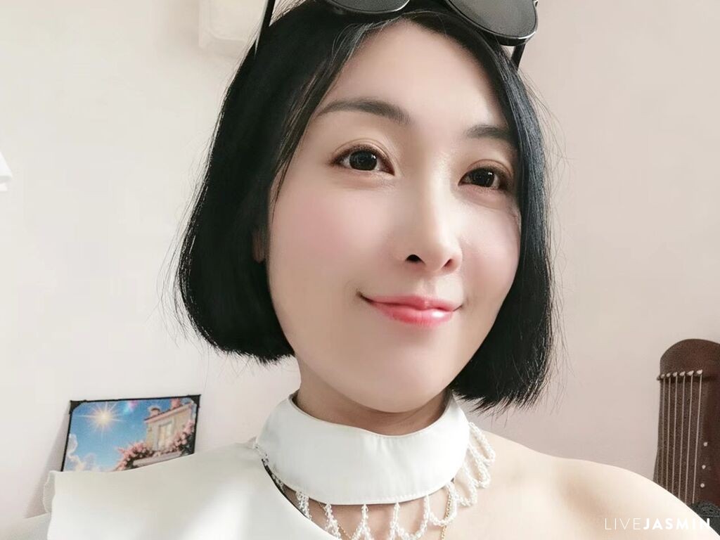 RachelZhao LiveJasmin model profile