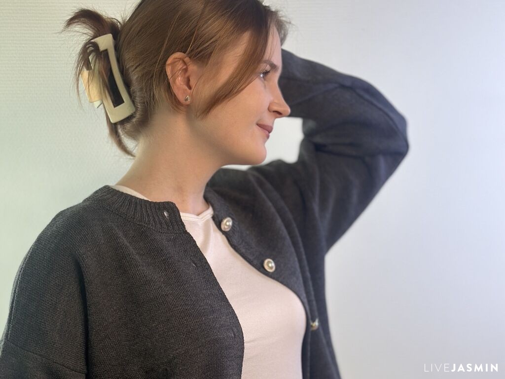 RainaMccorkle live cam girl profile