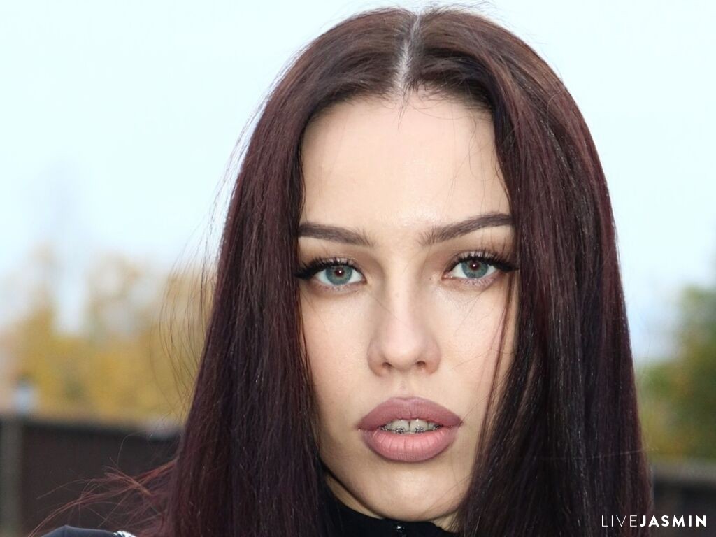 Live cam model RandaEisenmann