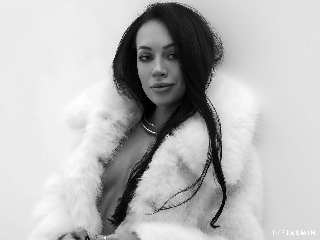 Live cam model RaqueleGrace
