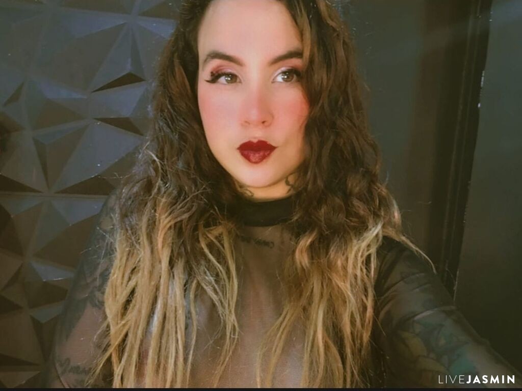 Live cam model SammyBeil