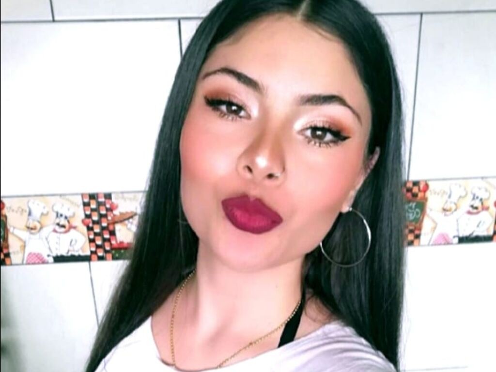 Live cam model ScarlettReven