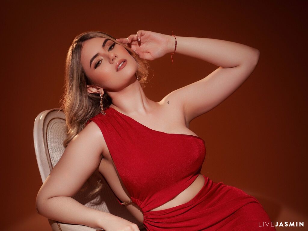 SelenaMontreal live cam girl profile
