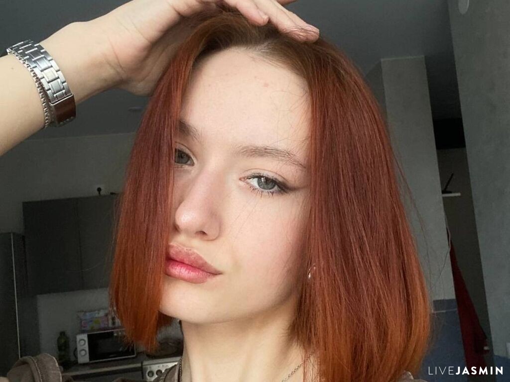 Live cam model SheraRich