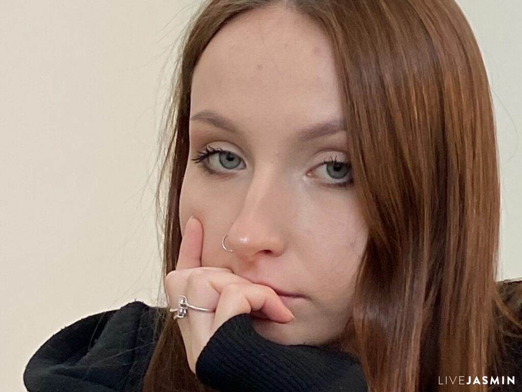 Live cam model SibylDagostino