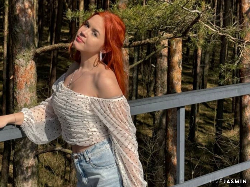Live cam model SlyviaMaffei