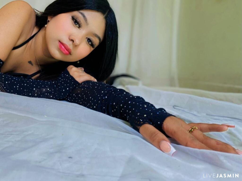 Live cam model SofiJhonsom