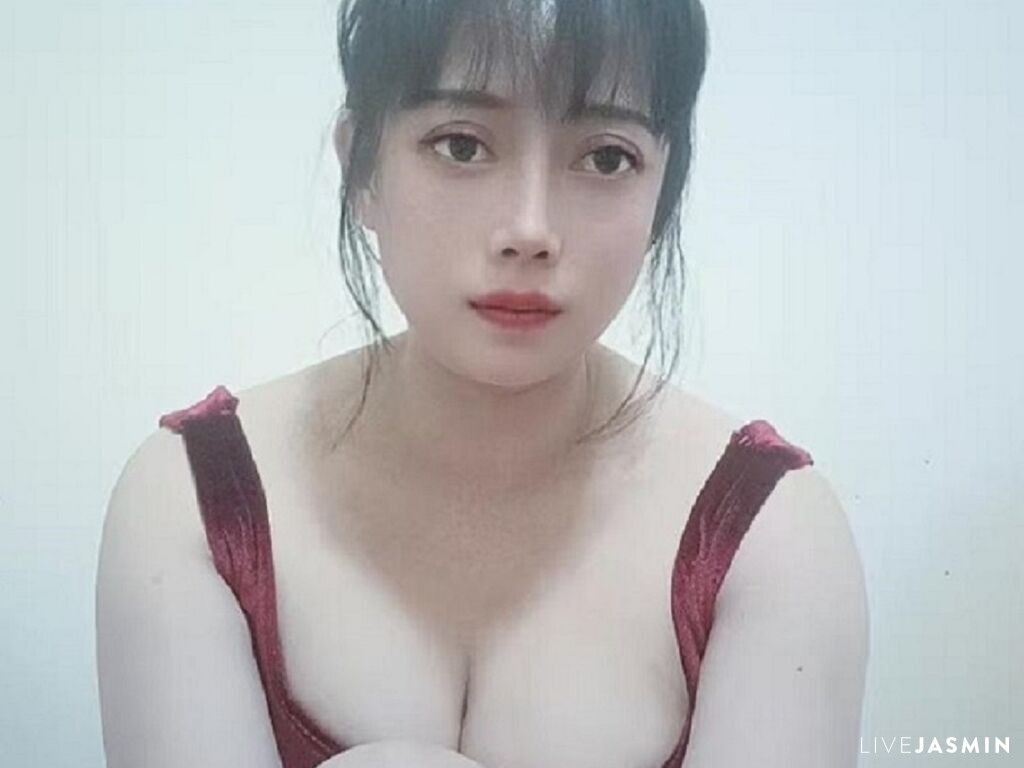 Live cam model SofiaLila