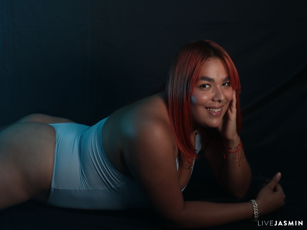 Live cam model SolangeMendoza
