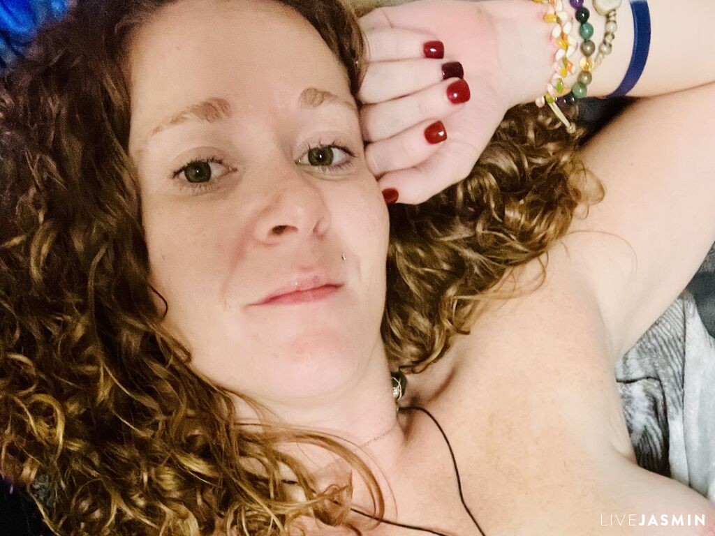 Live cam model StormyAmber