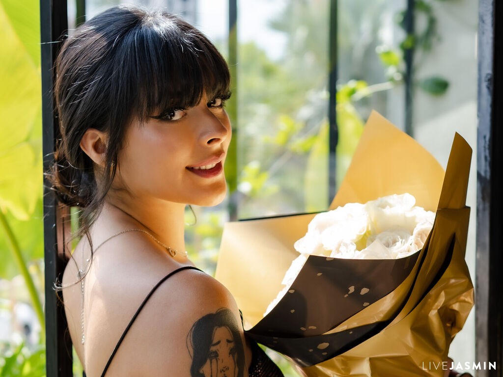 Profile photo for SusanMax
