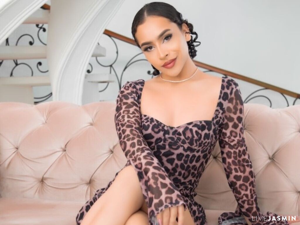 Live cam model TamaraHiltonn