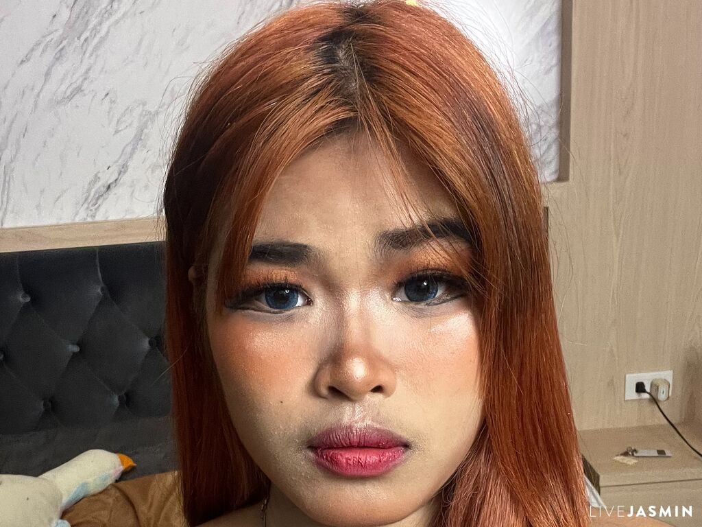 ThaiiTwix live cam girl profile