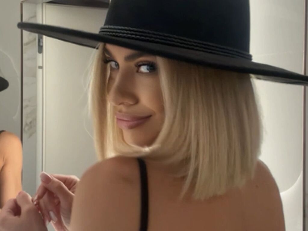 TiannaGalaher LiveJasmin model profile
