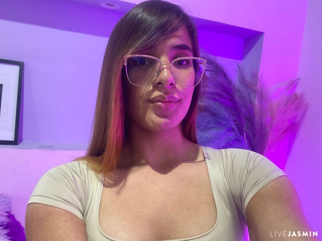 View ValentinSampaio cam profile and live status