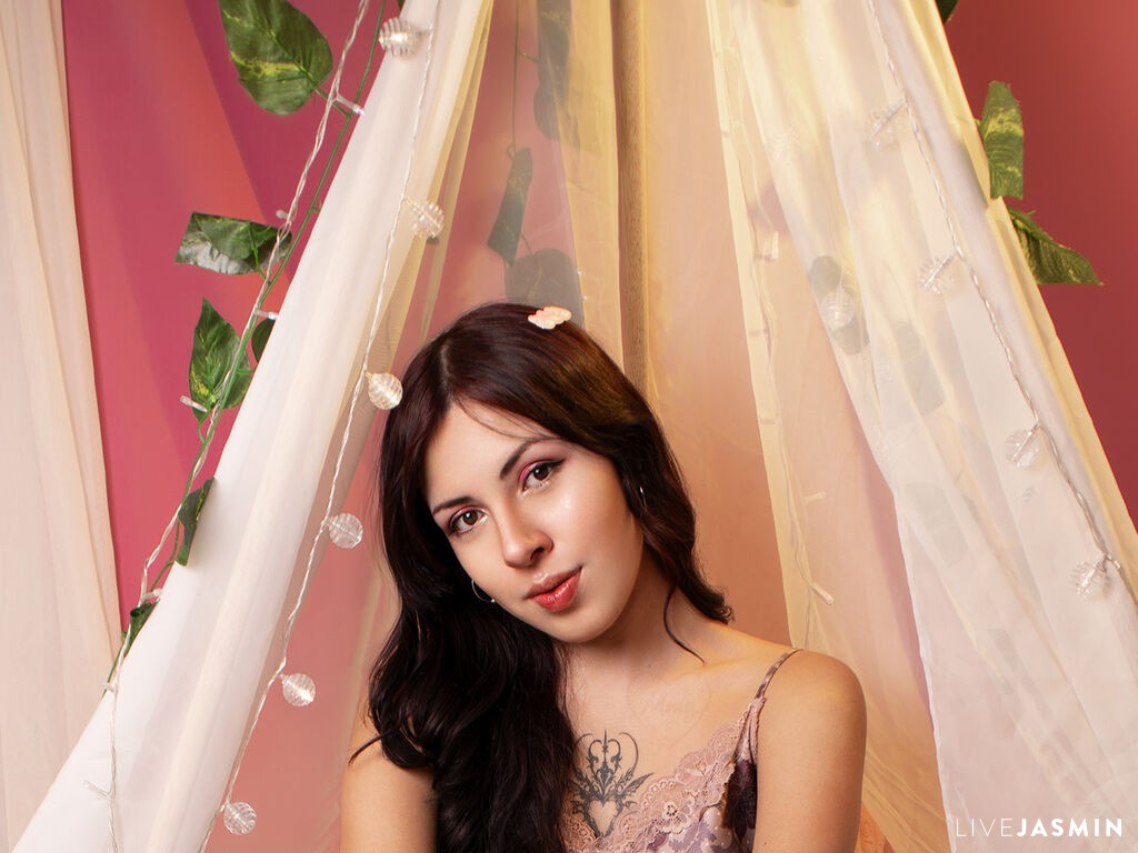 Profile photo for ValeryBeaumont