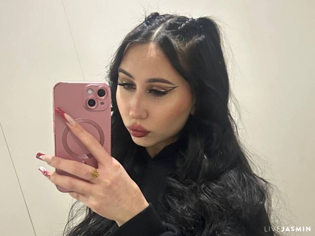 Live cam model VeliaMcpherson