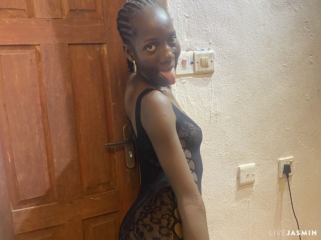 Live cam model VelunaLexan
