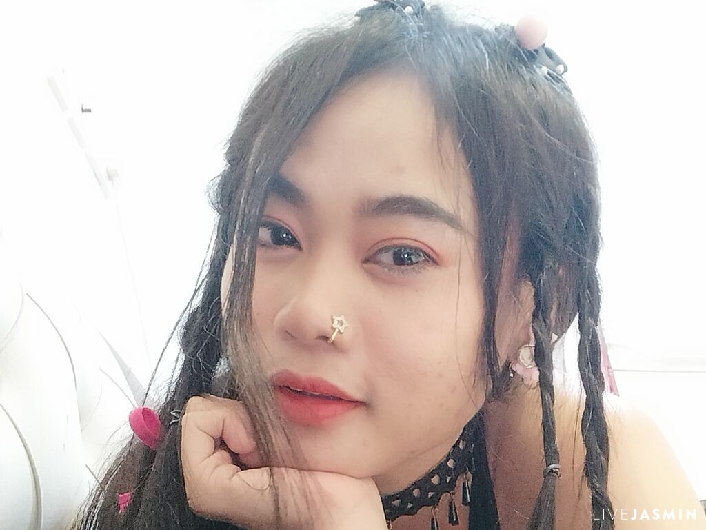 Live cam model VeraNyx