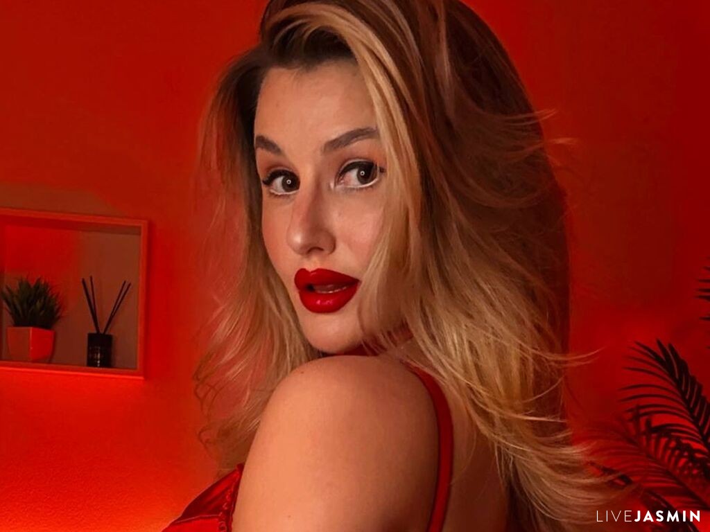 Live cam model VictoriaRoxen