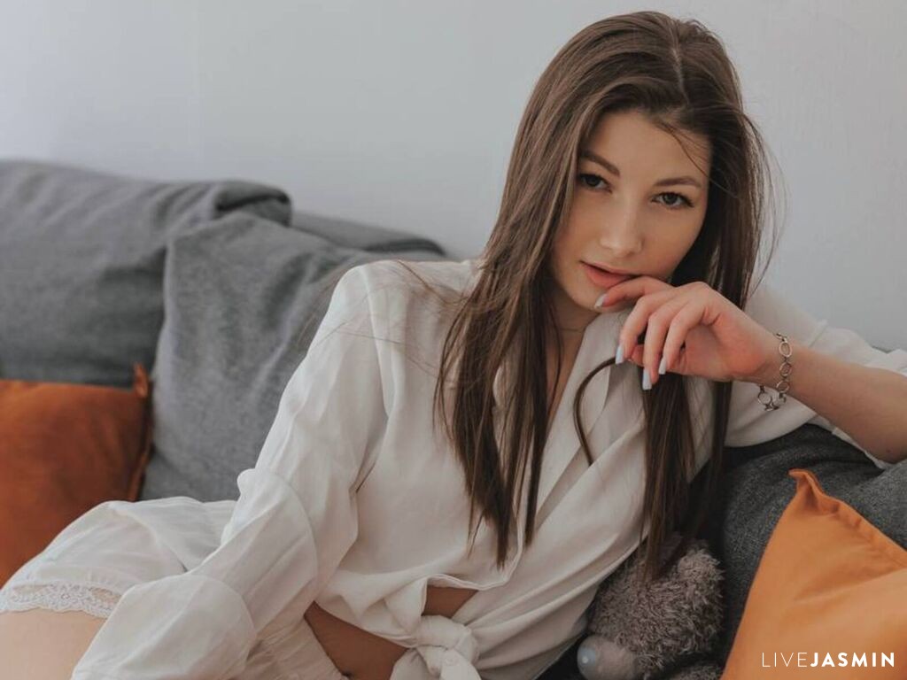 Live cam model WillettaZaman