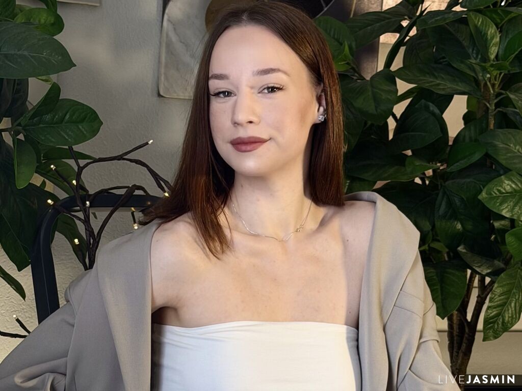 Live cam model WynonaBarrigan