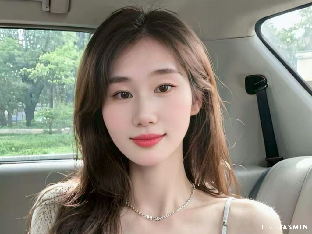 Live cam model YingBao