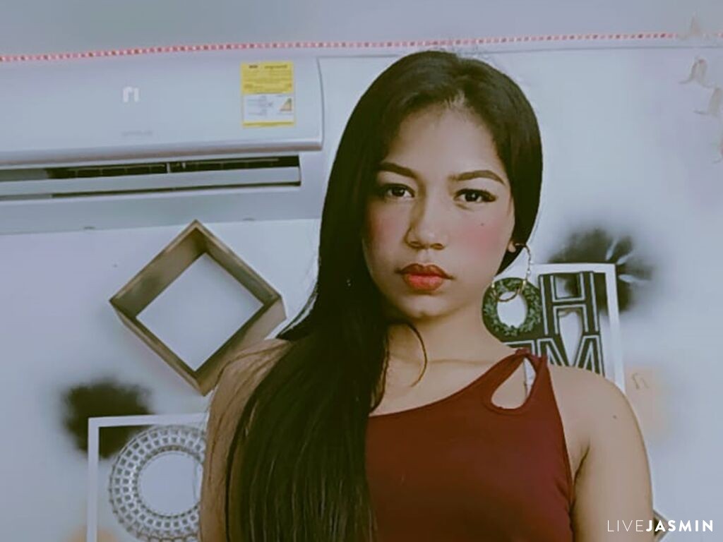 Live cam model YuleymyRose