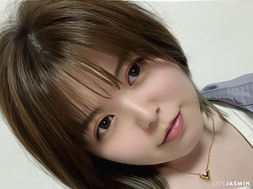 Live cam model yuusato