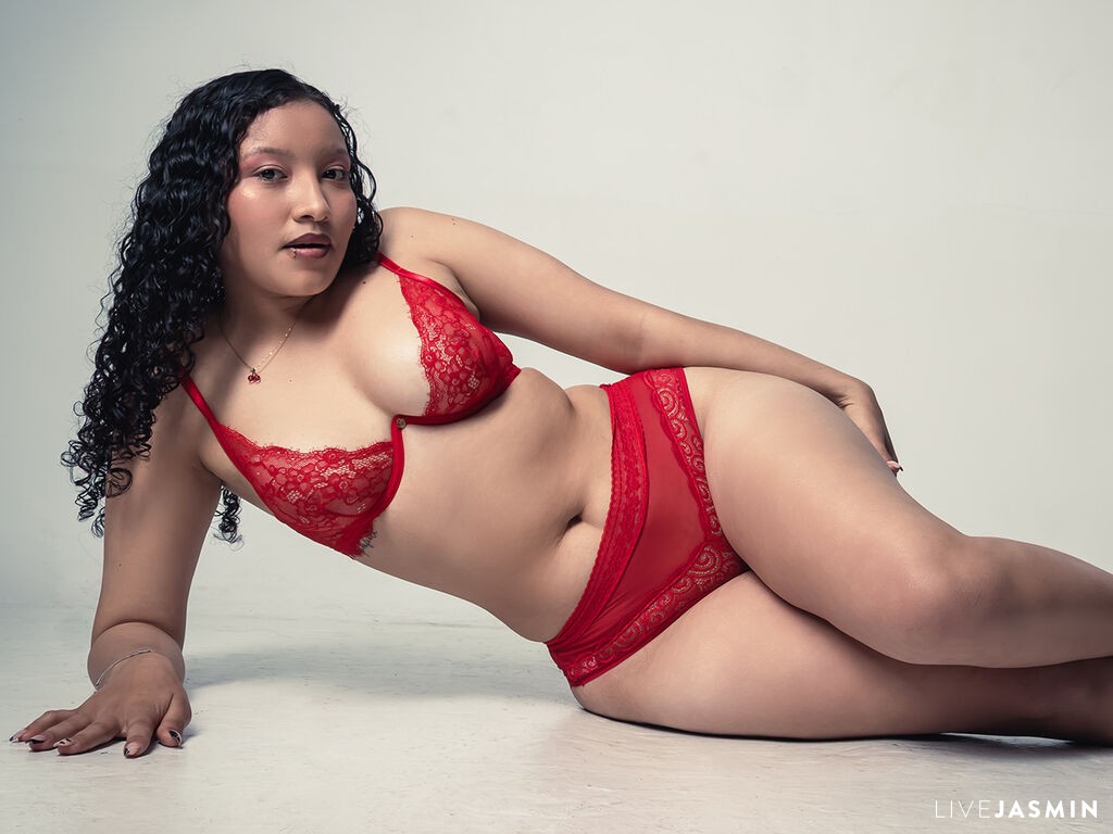 Live cam model ZhoeCarter